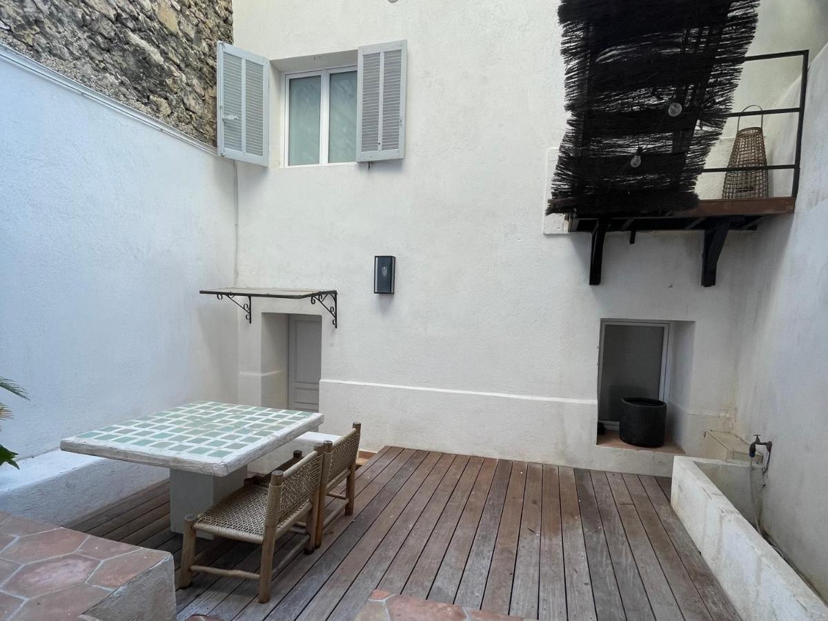Residence Les Hauts De Saint Charles Marsella Exterior foto